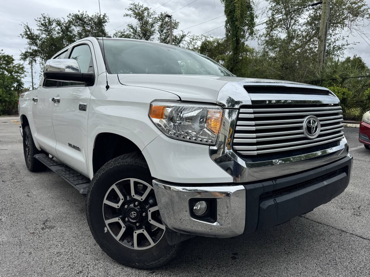 2017 TOYOTA Tundra