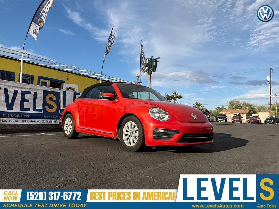 2017 VOLKSWAGEN Beetle