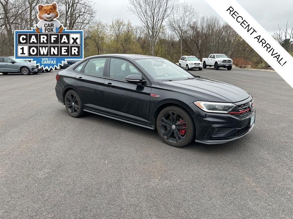 2021 VOLKSWAGEN GLI