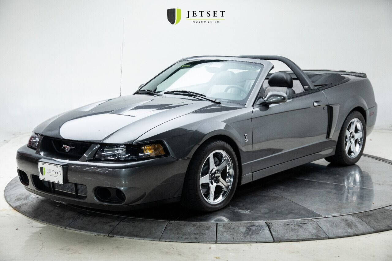 2003 FORD Mustang