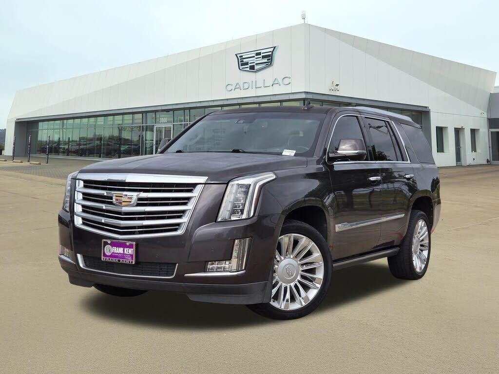 2016 CADILLAC Escalade