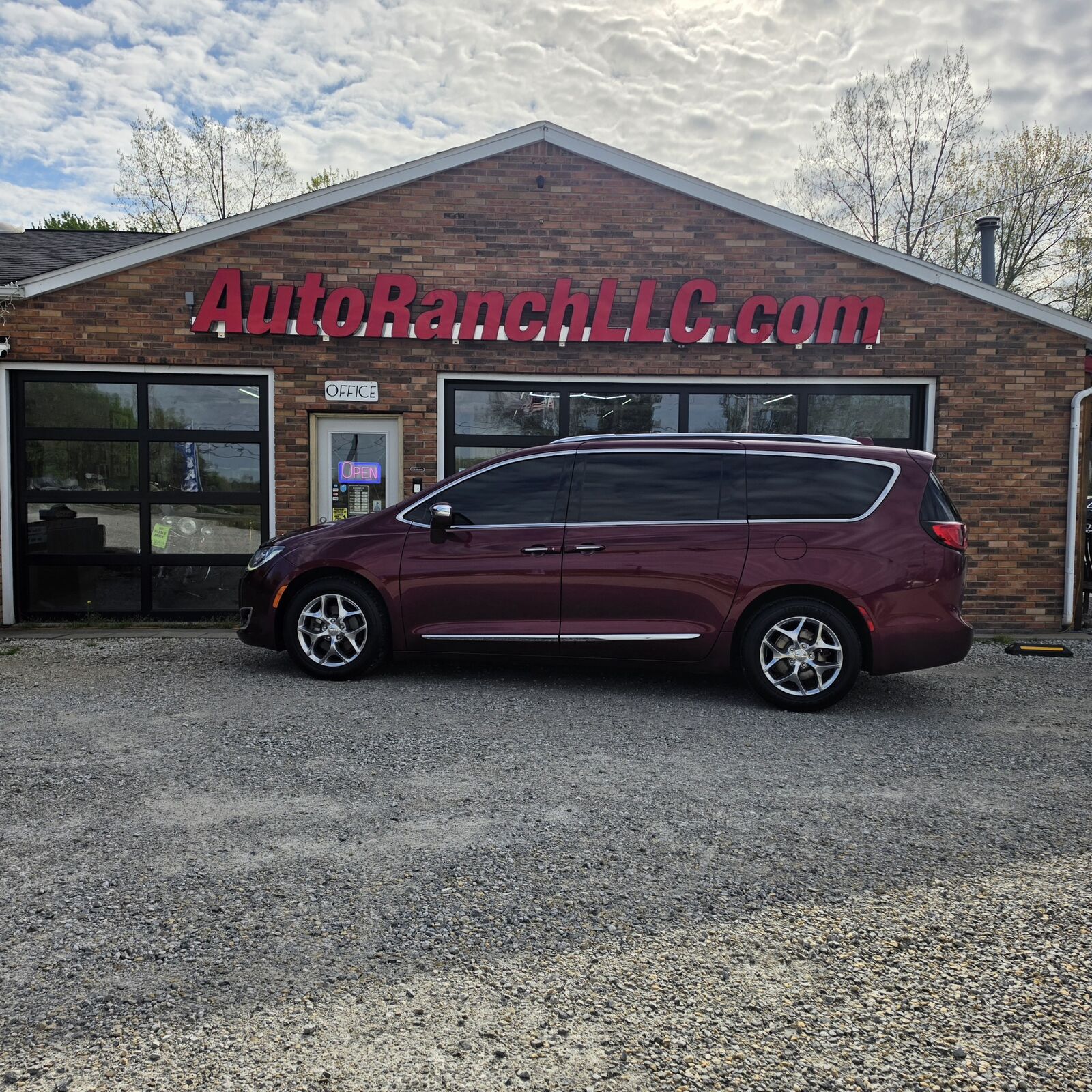 2017 CHRYSLER Pacifica