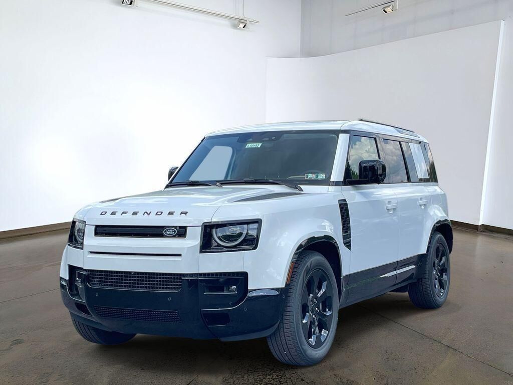 2026 LAND ROVER Defender