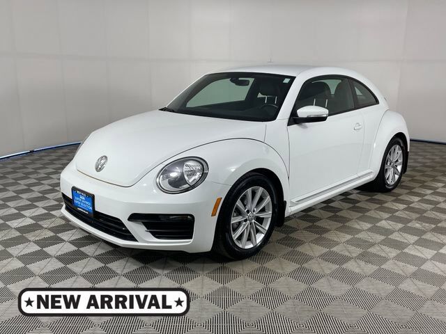 2018 VOLKSWAGEN Beetle