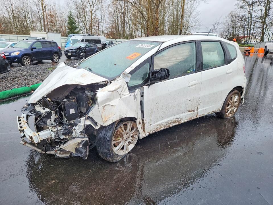 2011 HONDA Fit