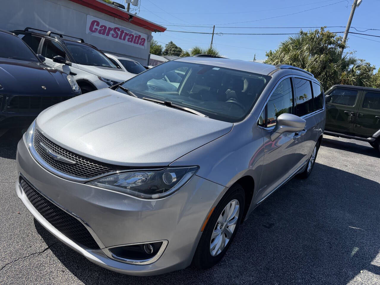 2019 CHRYSLER Pacifica