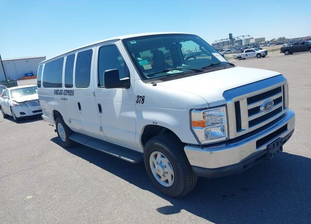 2012 FORD E-350