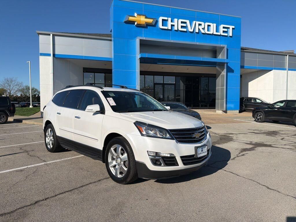 2017 CHEVROLET Traverse