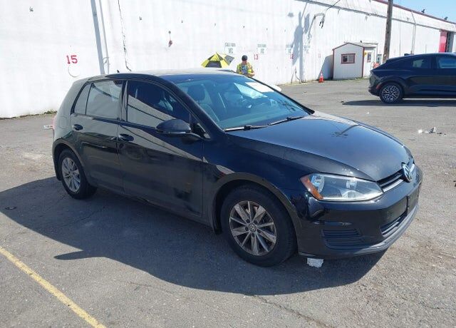 2015 VOLKSWAGEN Golf