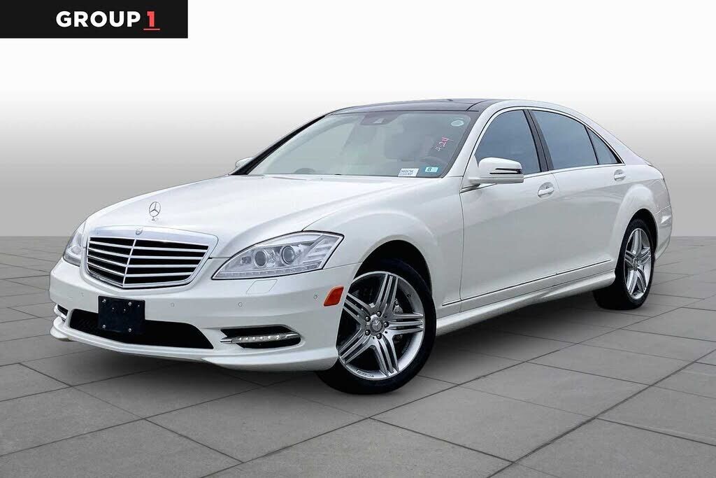 2013 MERCEDES-BENZ S-Class