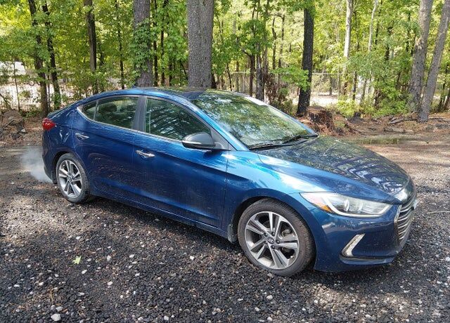 2017 HYUNDAI Elantra