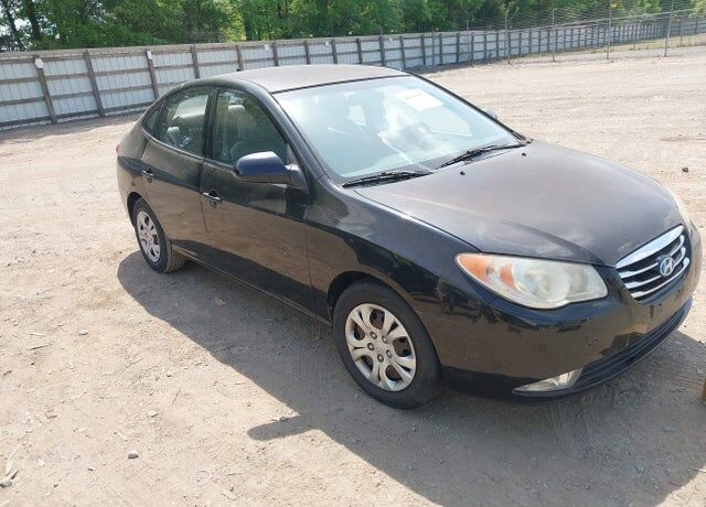 2010 HYUNDAI Elantra