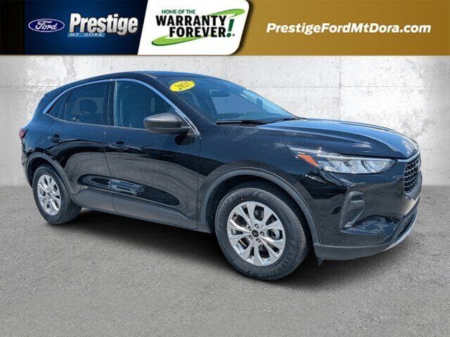 2024 FORD Escape