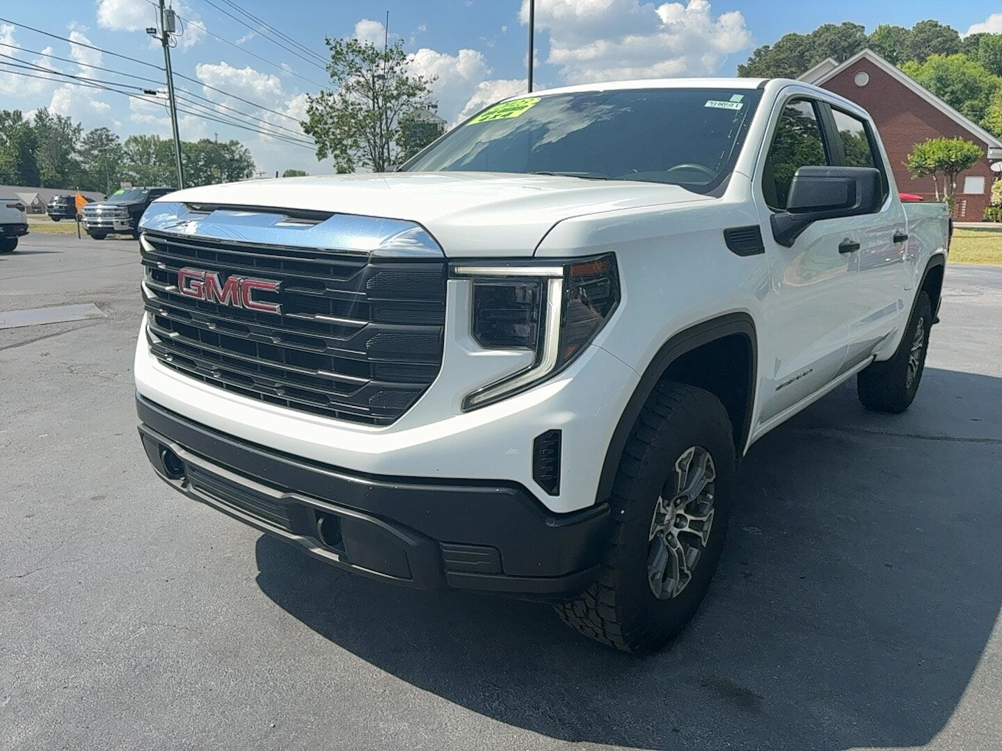 2023 GMC Sierra