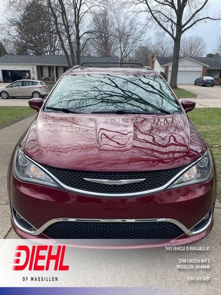 2017 CHRYSLER Pacifica