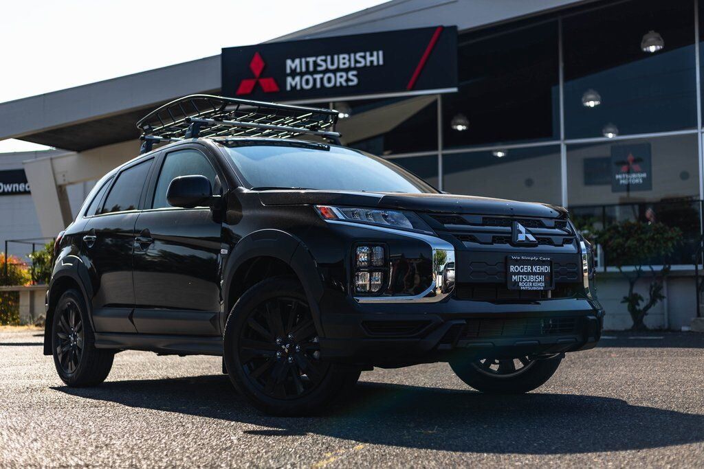 2025 MITSUBISHI Outlander Sport