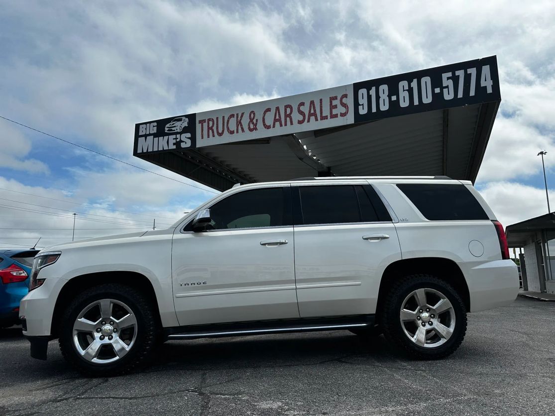 2015 CHEVROLET Tahoe