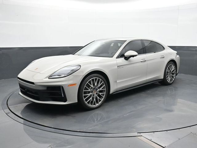 2025 PORSCHE Panamera