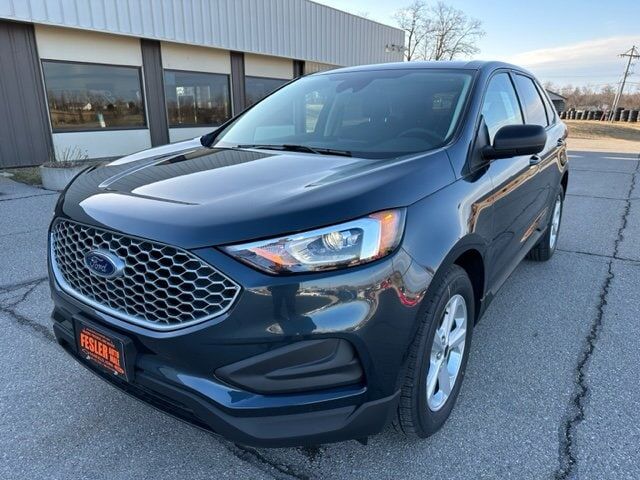 2023 FORD Edge