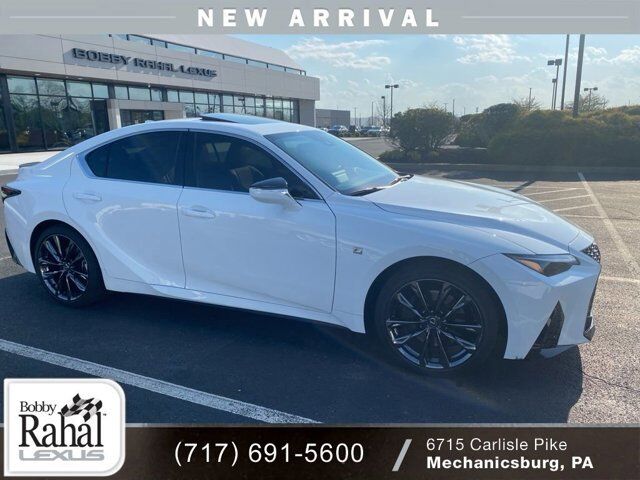 2024 LEXUS IS