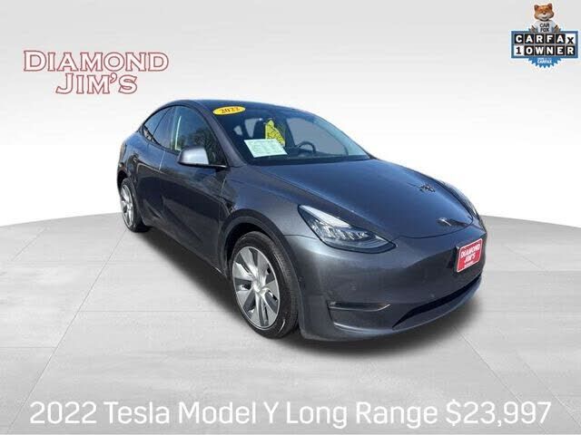 2022 TESLA Model Y
