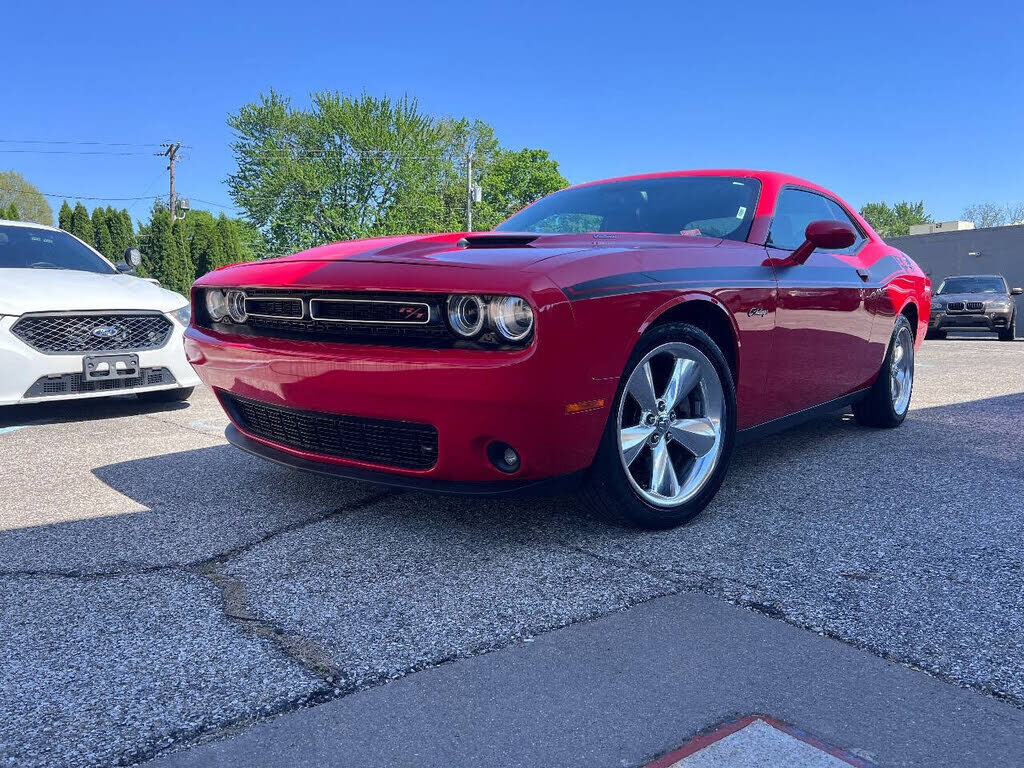 2016 DODGE Challenger