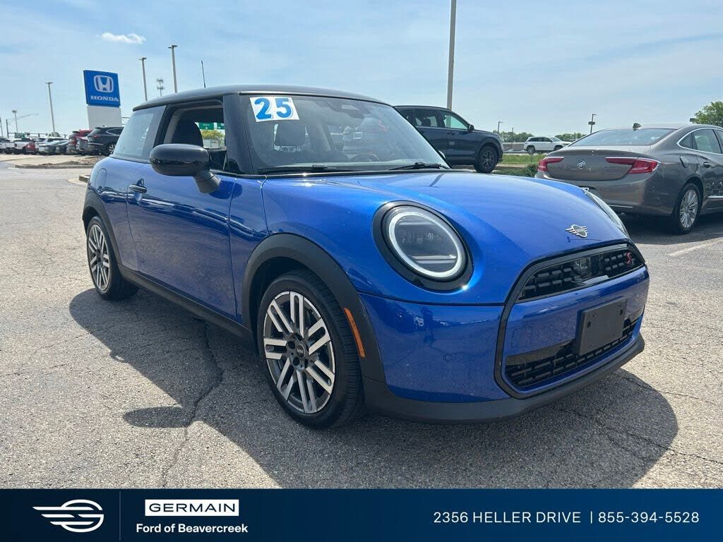 2025 MINI Hardtop