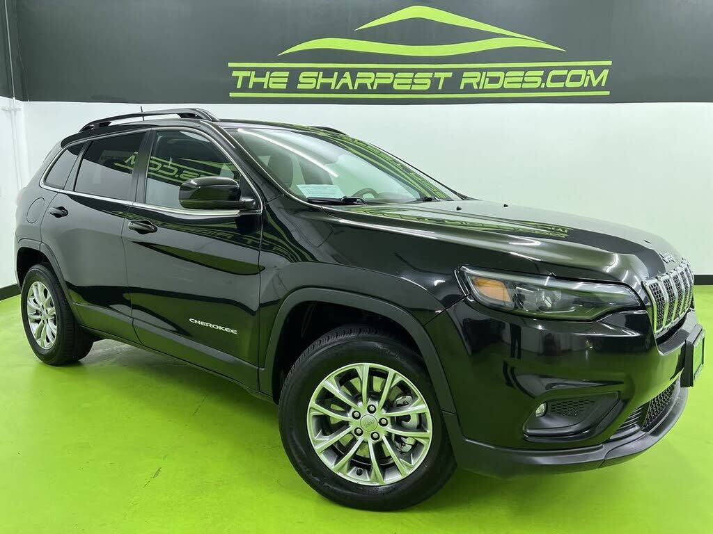2022 JEEP Cherokee