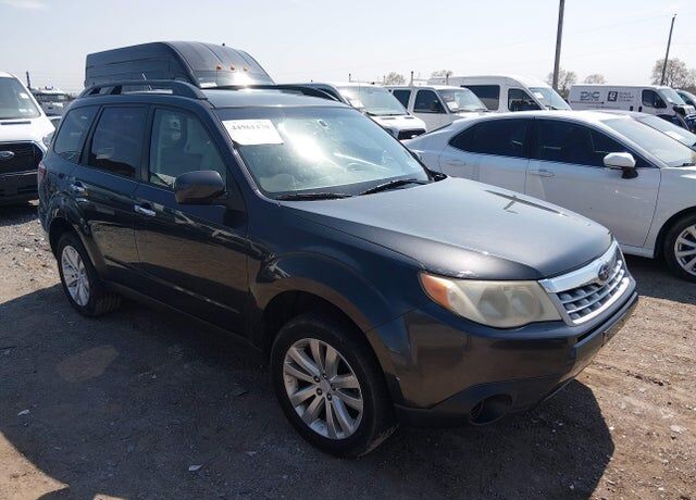 2011 SUBARU Forester