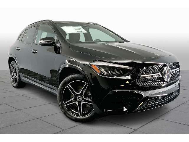 2025 MERCEDES-BENZ GLA-Class