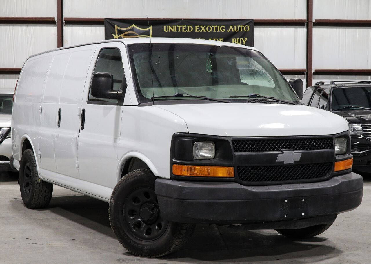 2012 CHEVROLET Express