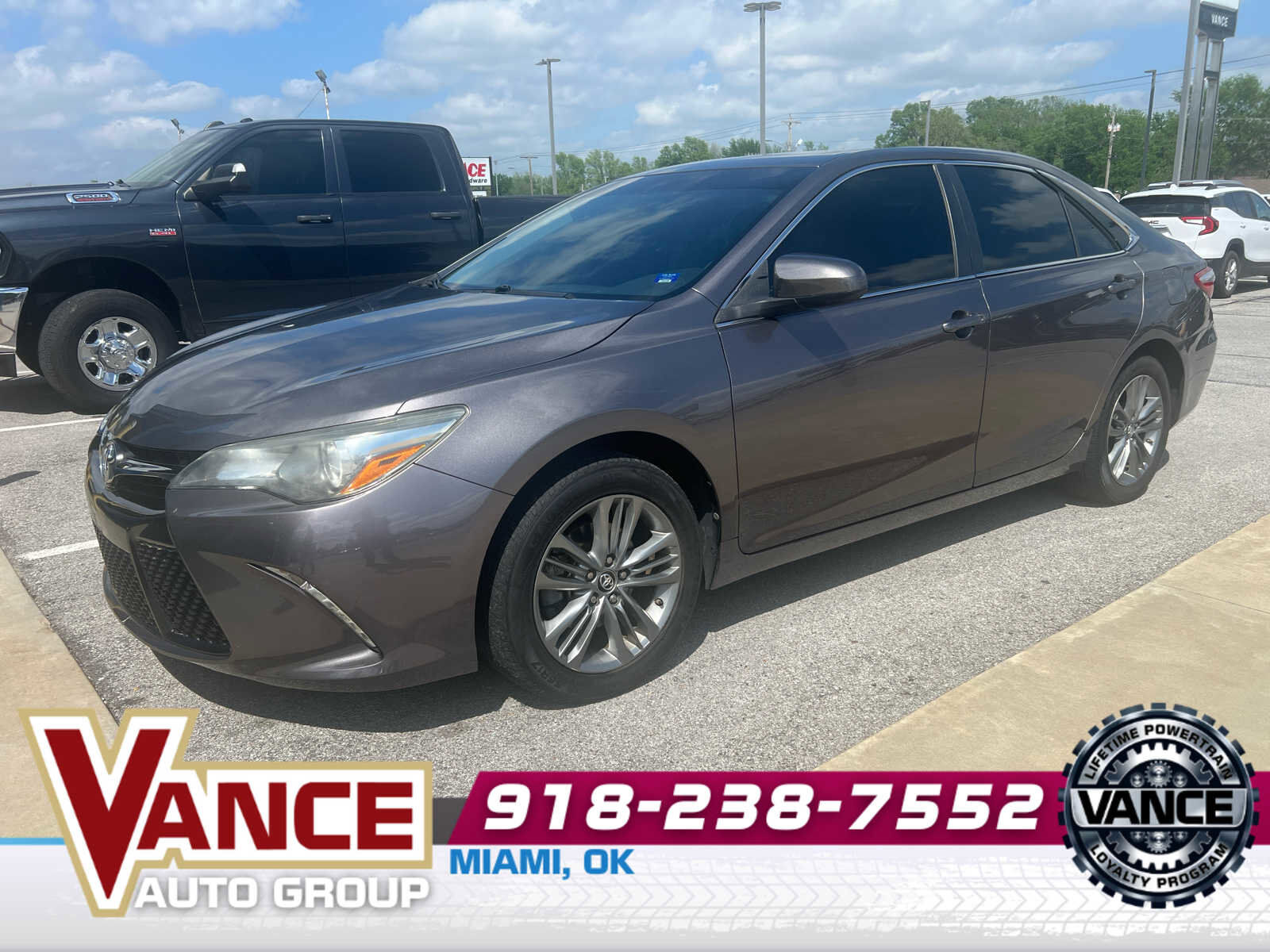 2017 TOYOTA Camry