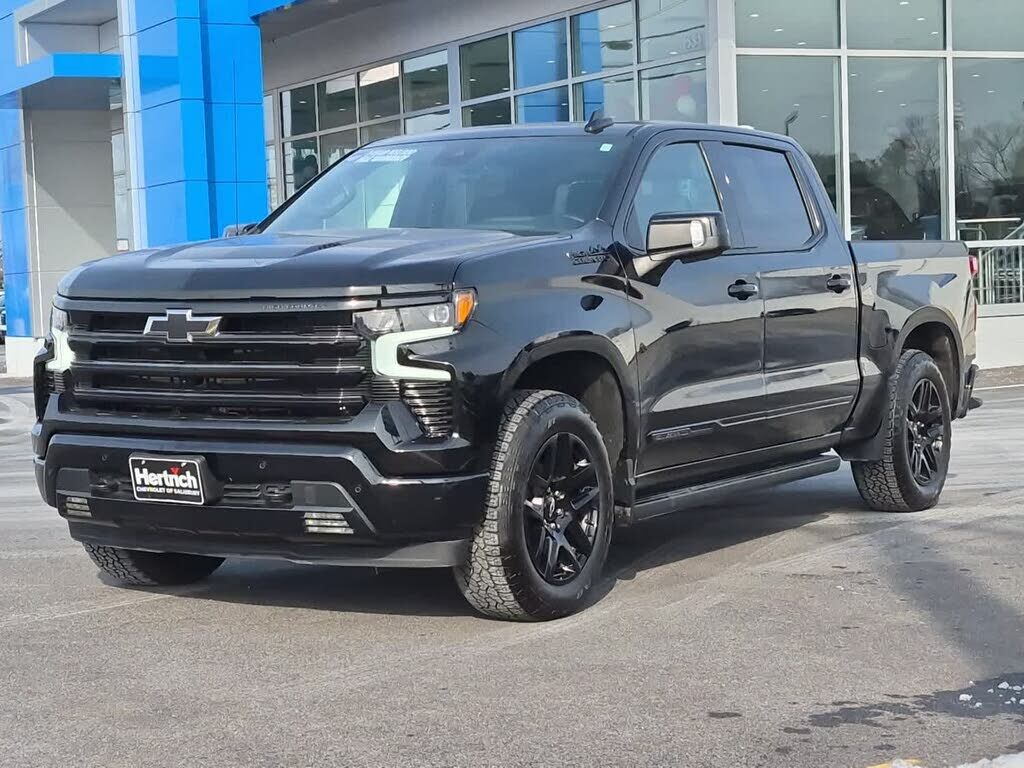 2024 CHEVROLET Silverado