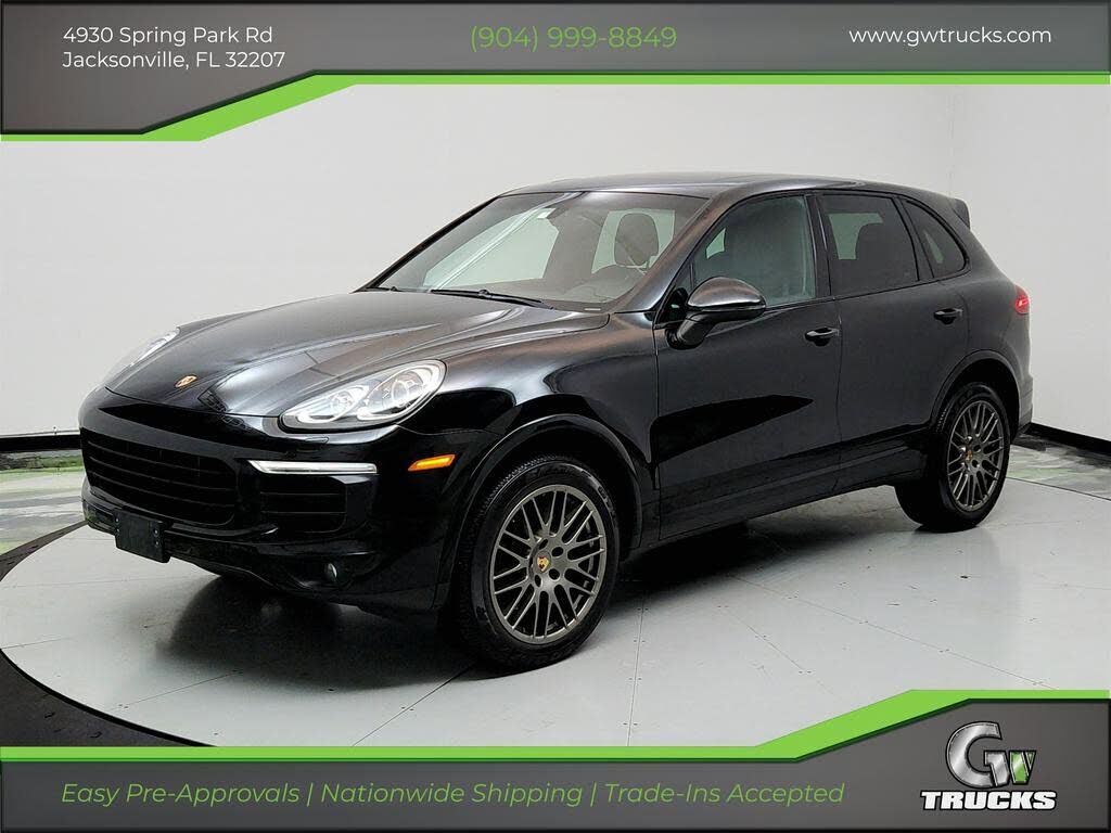 2017 PORSCHE Cayenne