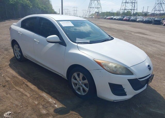 2010 MAZDA Mazda3