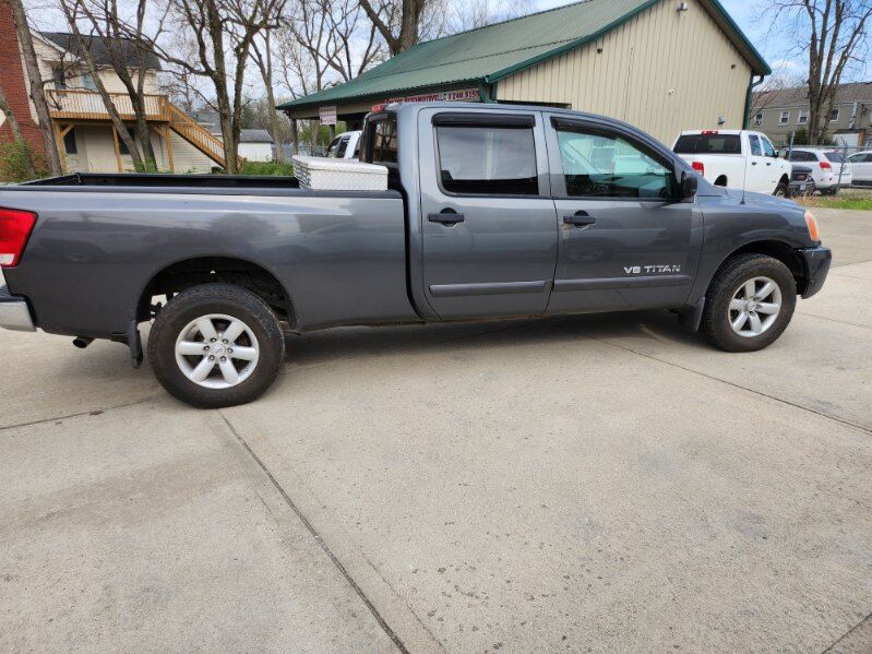 2012 NISSAN Titan