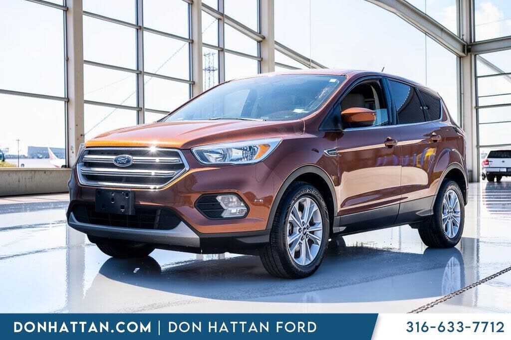 2017 FORD Escape