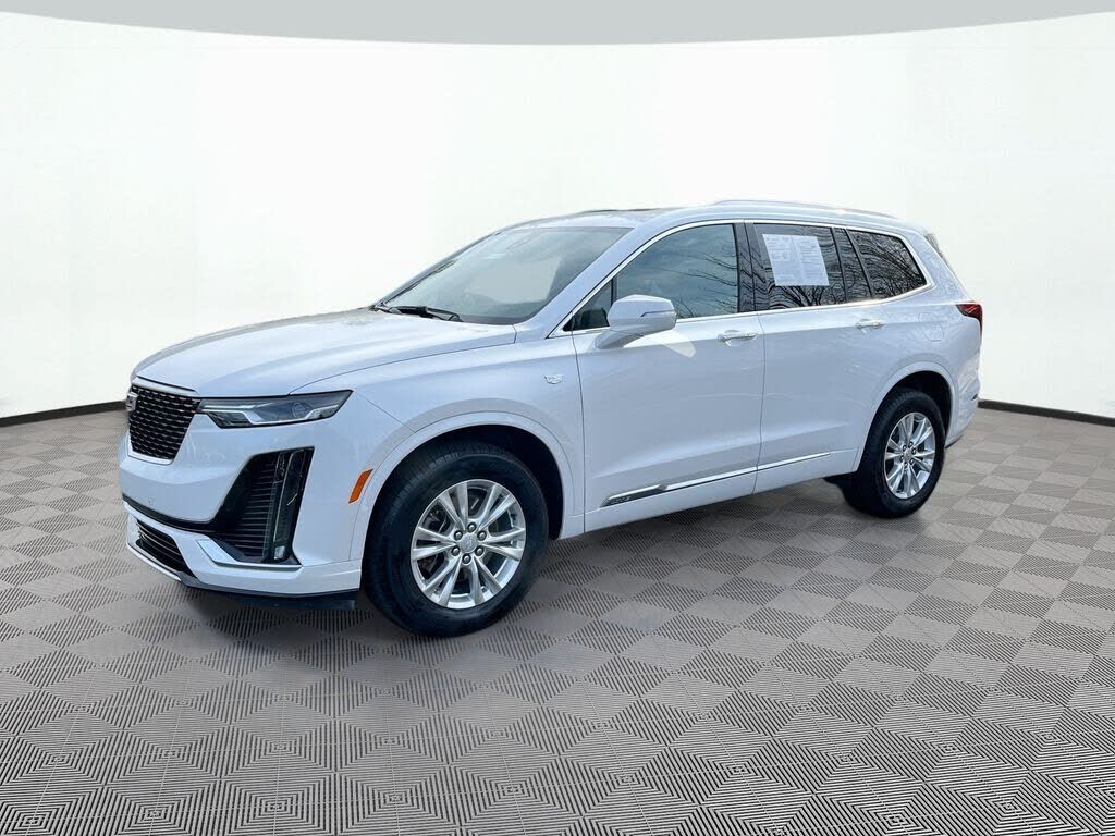 2024 CADILLAC XT6