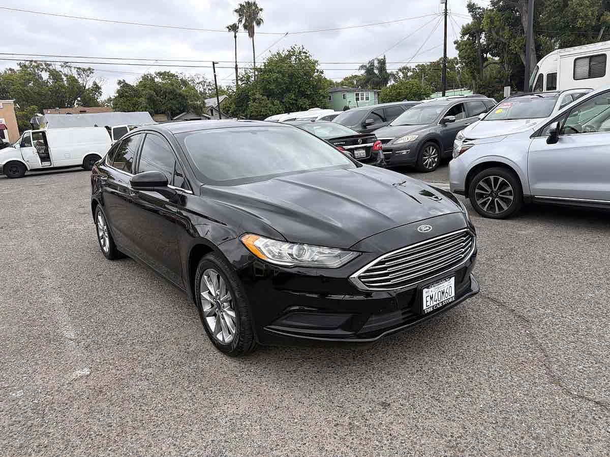 2017 FORD Fusion