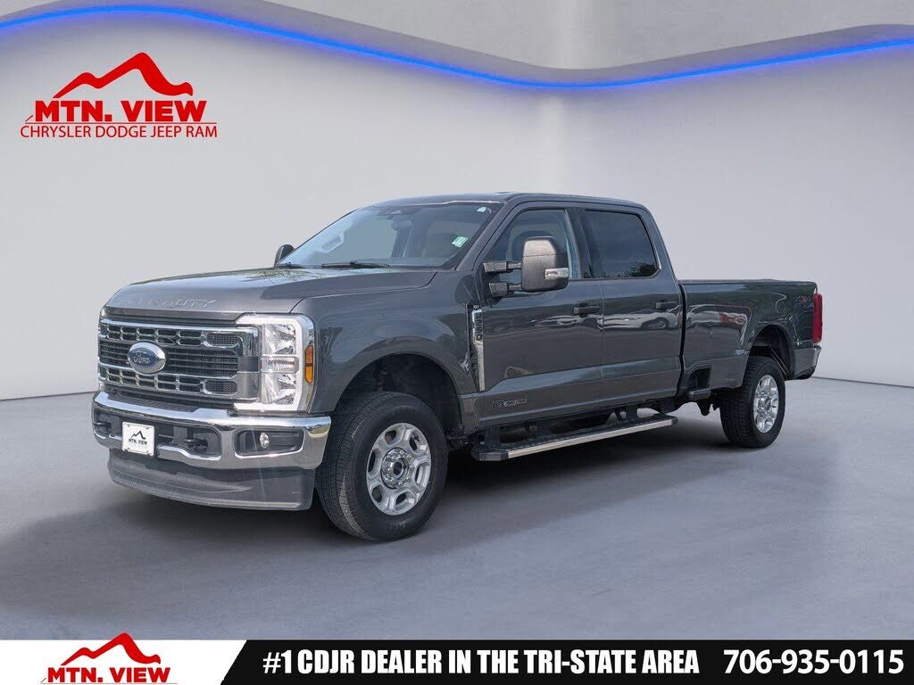 2025 FORD F-250