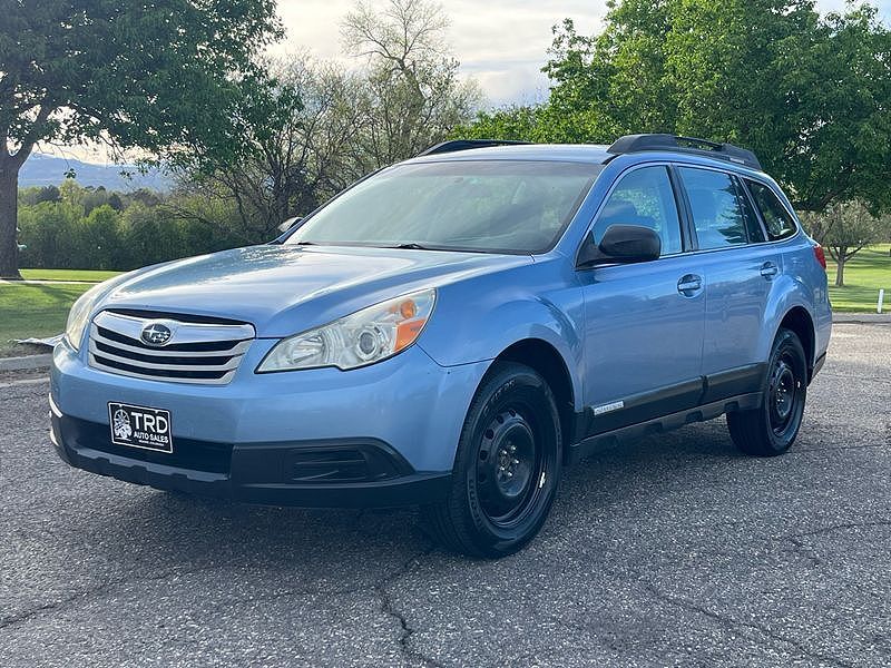 2010 SUBARU Outback
