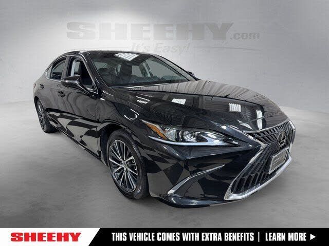 2024 LEXUS ES