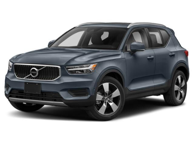 2021 VOLVO XC40