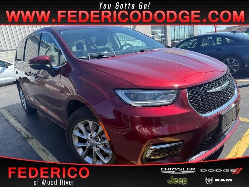 2023 CHRYSLER Pacifica