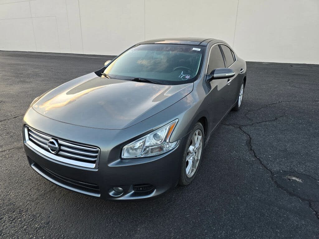 2014 NISSAN Maxima