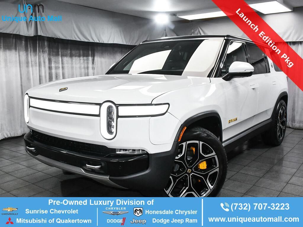 2022 RIVIAN R1S