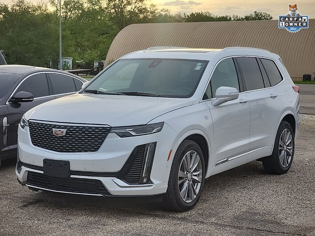 2024 CADILLAC XT6