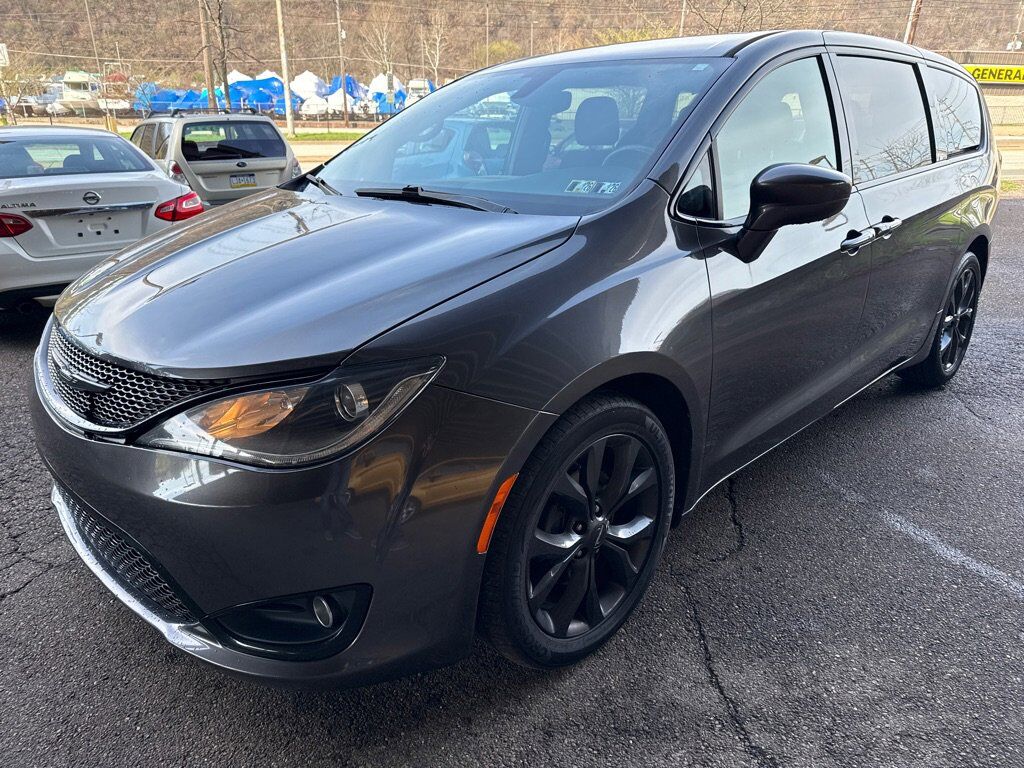 2018 CHRYSLER Pacifica