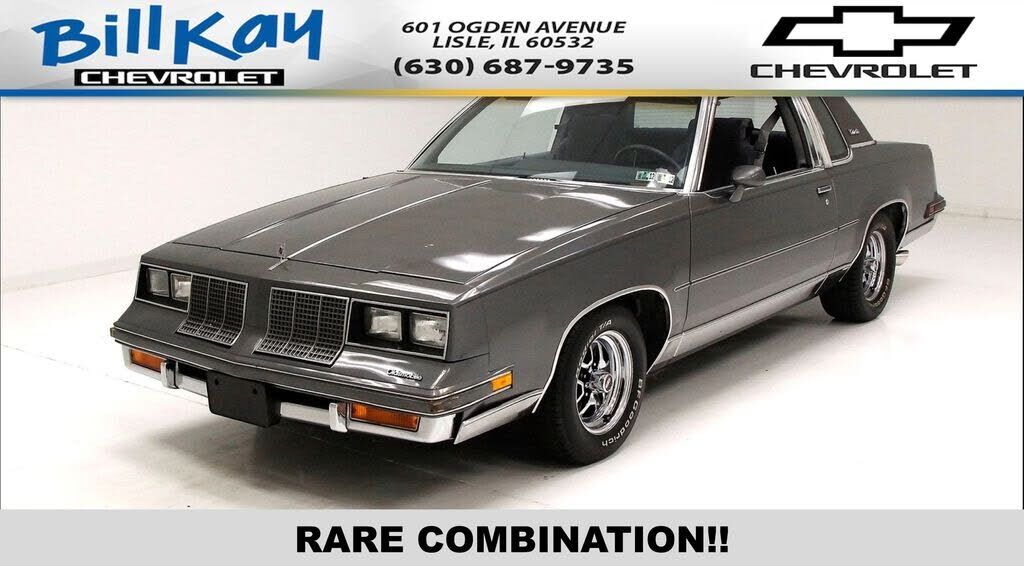 1985 OLDSMOBILE Cutlass Salon