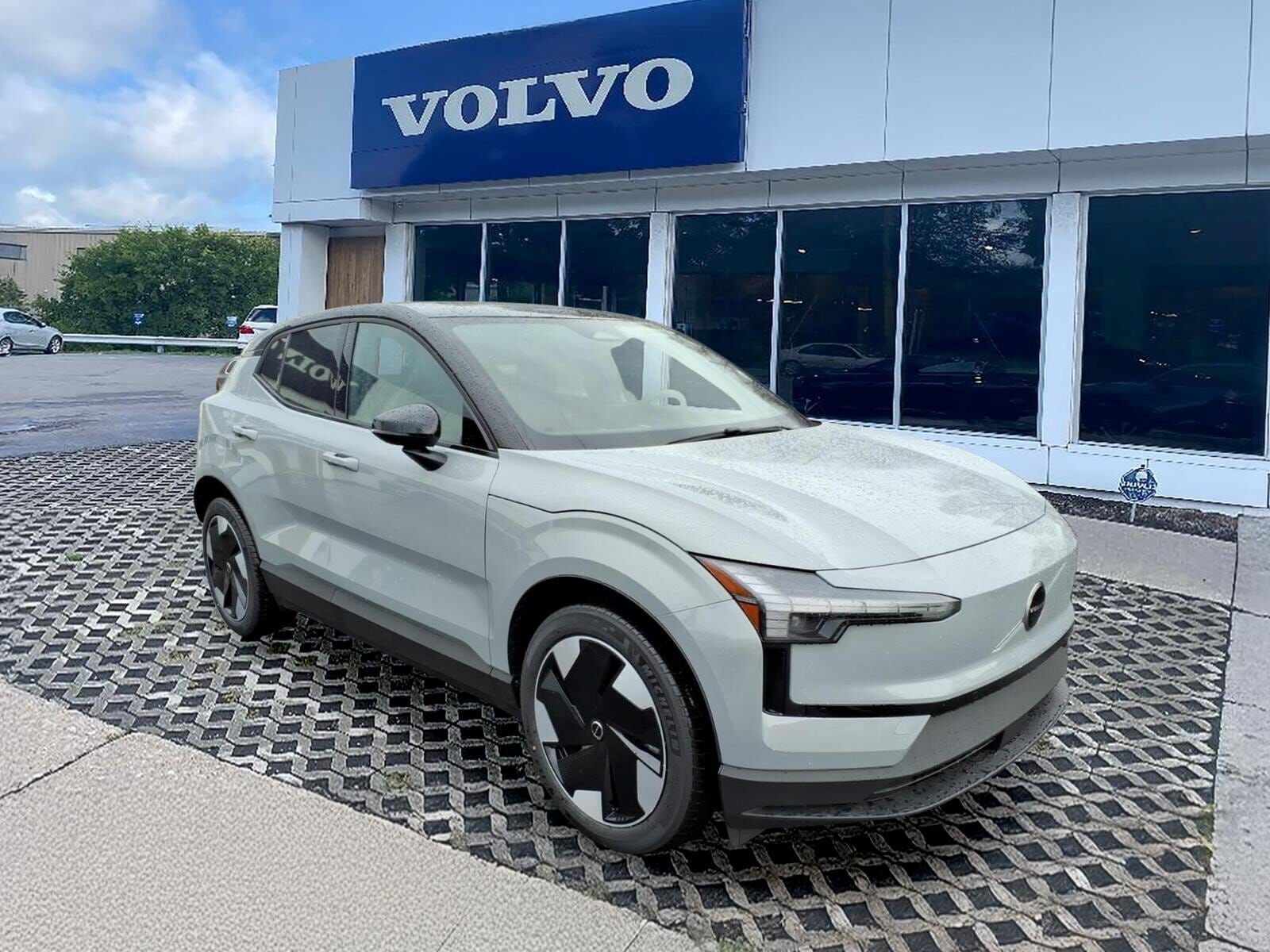 2026 VOLVO EX30